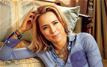Blinkd | Ta Leoni- Bio, Wiki, Age, Height, Net Worth, Relationship