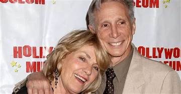 Did Johnny Crawford Ever Had a Wife?