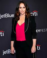 Find out If Jennifer Love Hewitt Is Pregnant Now!