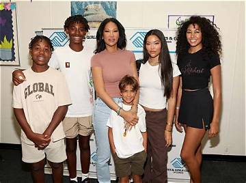 Kimora Lee Simmons Bio, Kids, Husband, Parents, Height, Ethnicity