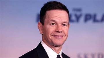 When Did Mark Wahlberg Break Away from New Kids on the Block?